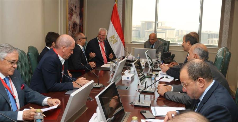Egypt advances 3.1 GW solar, pumped-storage project in South Sinai